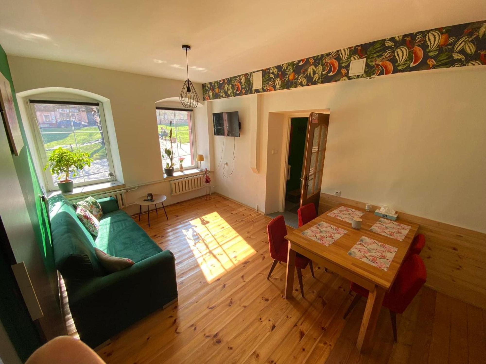 Apartment Pod Papugami Srebrna Gora